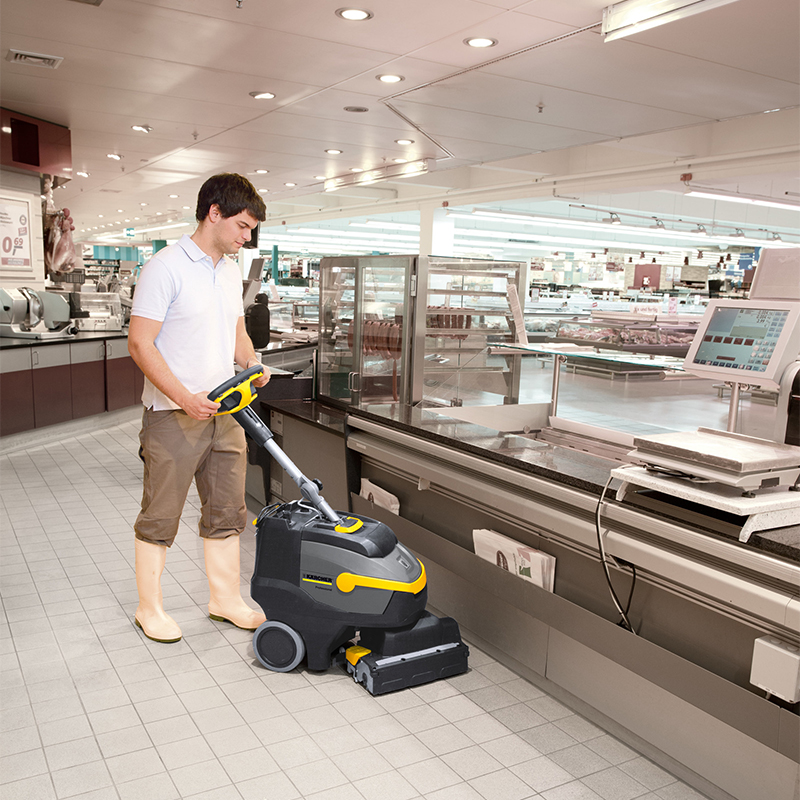 Masina de frecat pardoseli Karcher