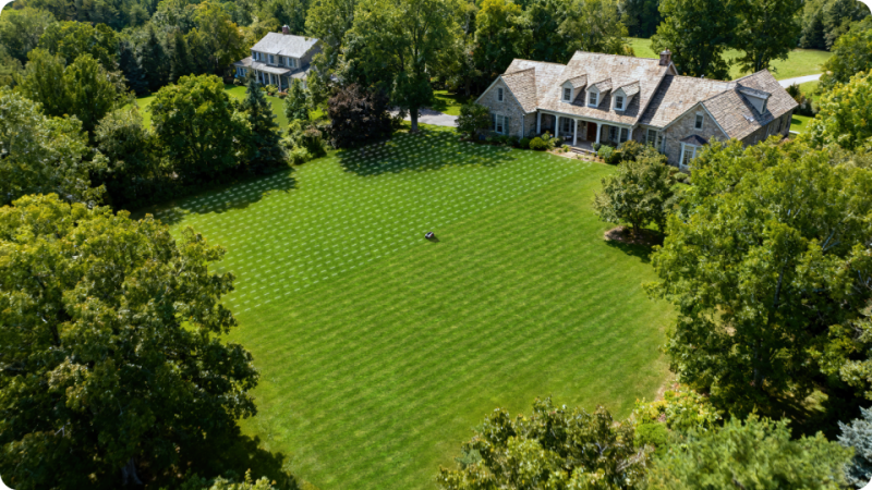 Robot de tuns gazon Sunseeker X4, 1200mp, tehnologie 360° LiDAR 3D, fara fir, conexiune bluetooth + GSM