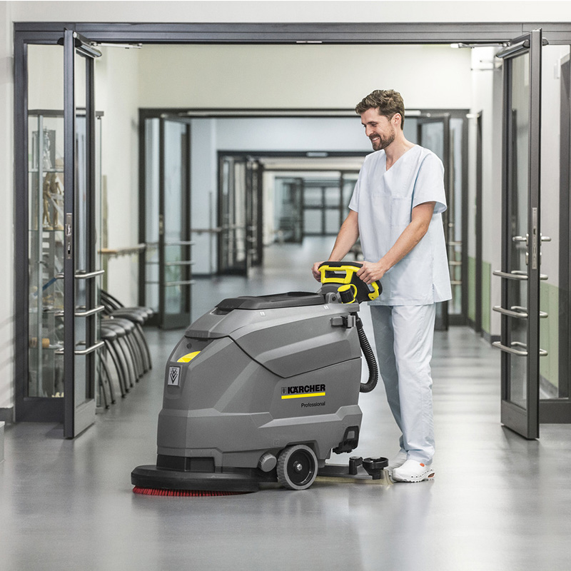 Masina de frecat-aspirat compacta Karcher BD 50/60 C Ep Classic