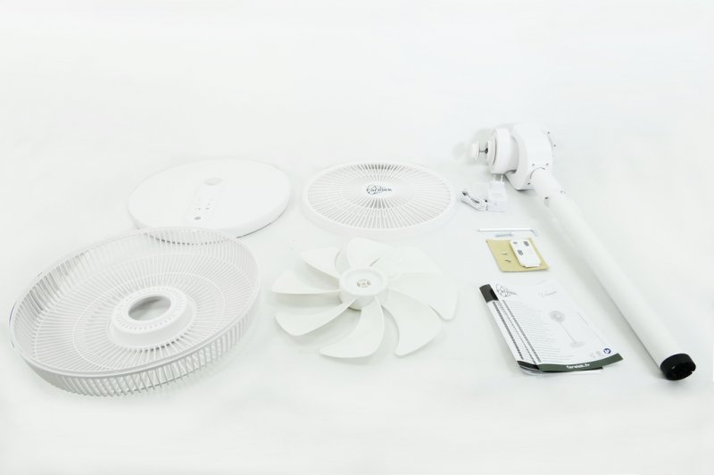 Ventilator cu picior, telescopic, 36cm, telecomanda, VERANZA