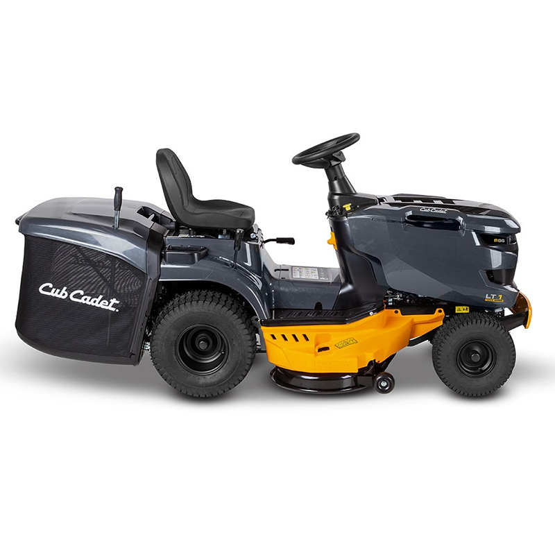 Tractoras de tuns iarba CUB CADET LT1 R86