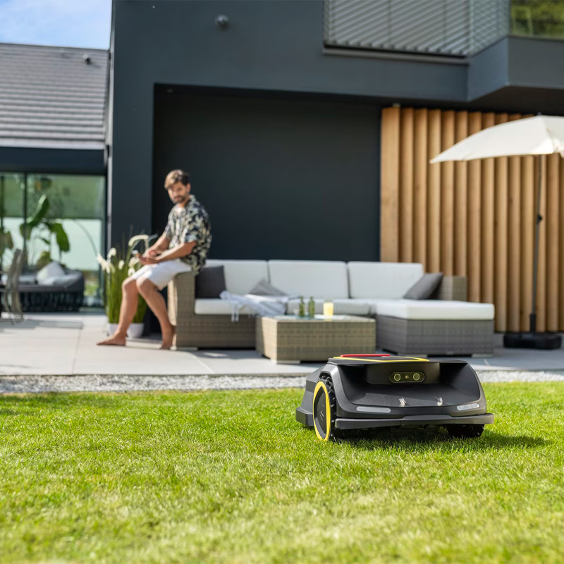 Robot de tuns gazon Karcher RCX6, technologie GPS cu antena, fara fir, 3000mp, conexiune Bluetooth