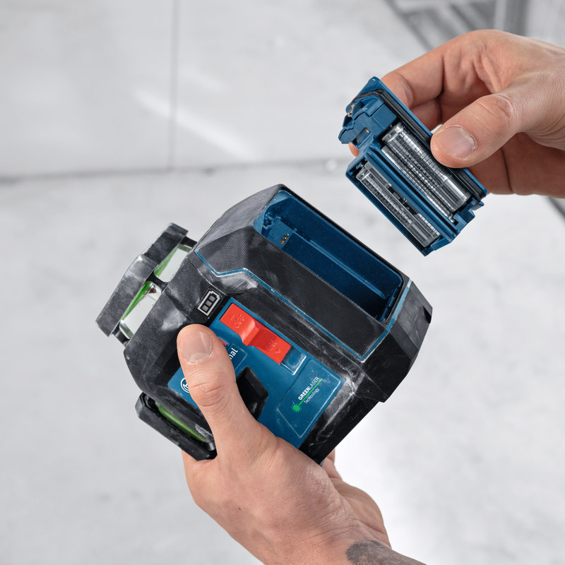 Nivela laser cu 3 linii BOSCH, GLL 80-33 G