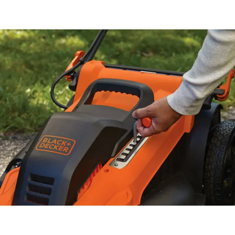 Masina electrica de tuns iarba autotractata Black&Decker LM2000-QS, 2000 W, 48 cm, 230 V