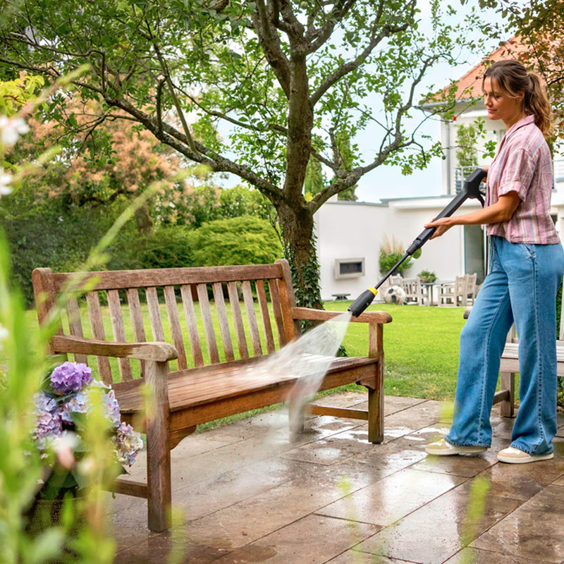 Aparat de spalat cu presiune KARCHER K 5 Comfort Premium Garden