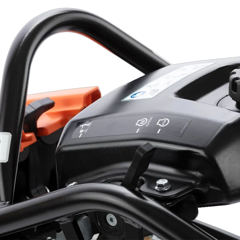 Mai compactor Husqvarna, motor Honda, LT 6005