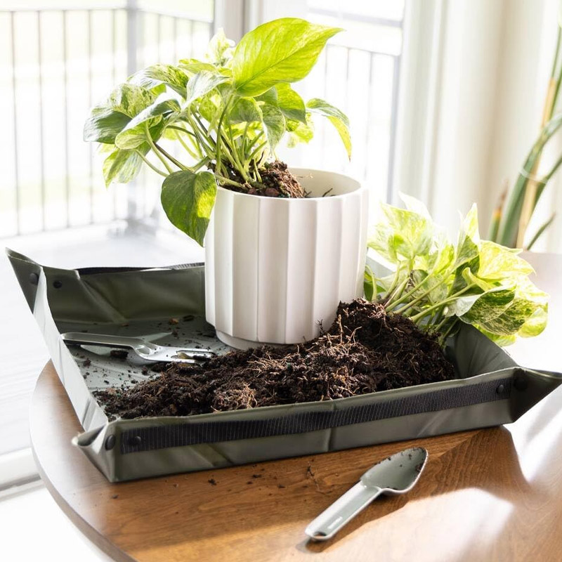Covoras pliabil patrat pentru plantare, Fiskars OneClick 57.8x57.8 cm