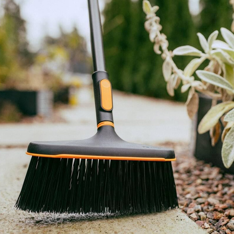 Matura de exterior multifunctionala Fiskars OneClick, fara coada, 27.2 cm