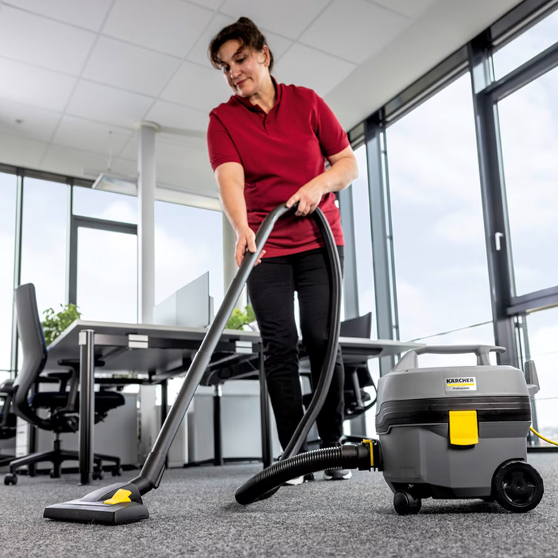 Aspirator uscat cu sac Karcher T 7/1 Classic, 850 W, 235 mbar (cod vechi = 1.527-181.0)