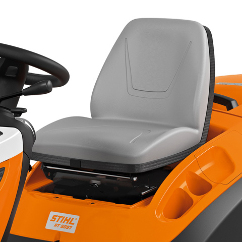 Tractoras de tuns gazon STIHL tip RT 4082.1