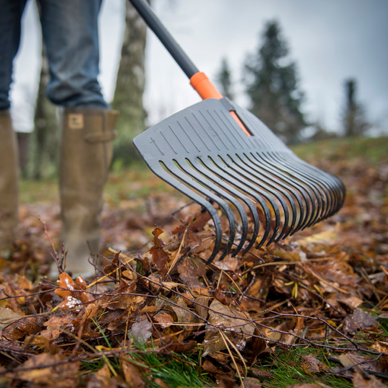 Grebla pentru frunze, Fiskars tip Solid™ - L