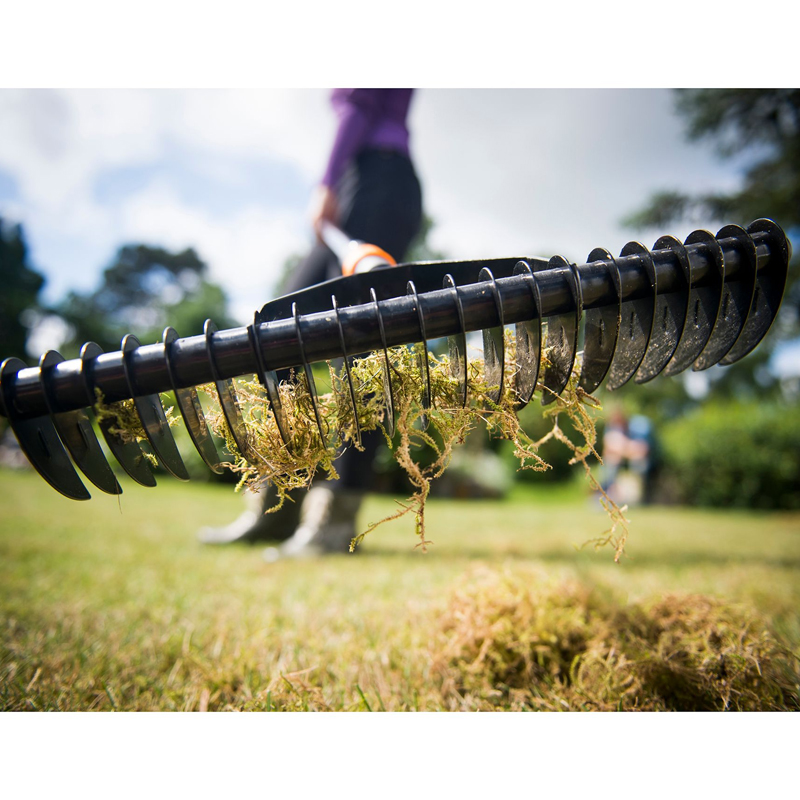 Cap grebla pentru aerat gazonul, Fiskars tip QuickFit™