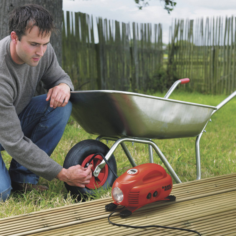 Compresor auto 12 V, 8 bar, Black&Decker ASI200-XJ  