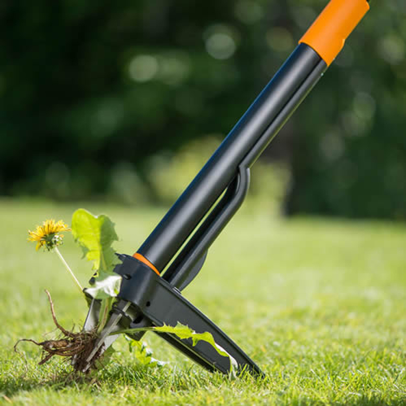 Dispozitiv pentru smuls buruieni, Fiskars Xact™