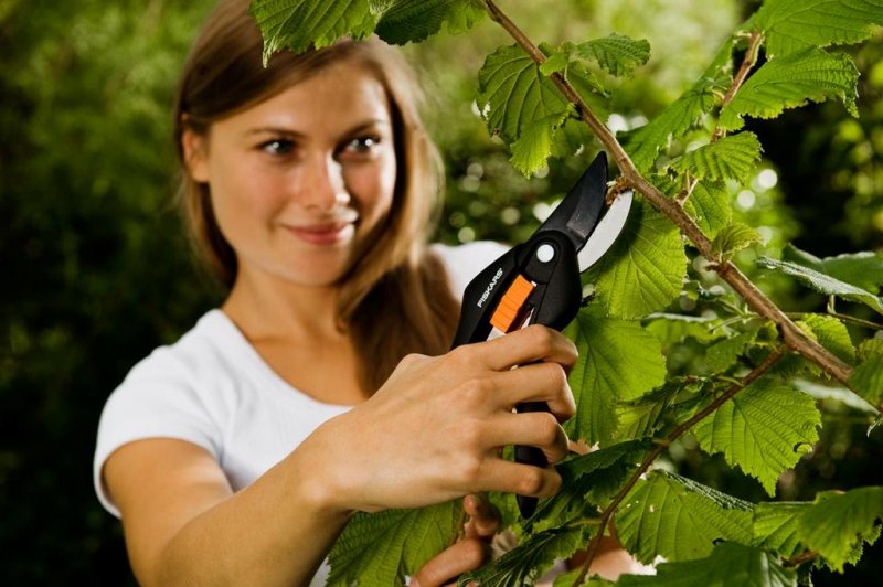 Foarfeca pas cu pas, tip SingleStep™ P26, Fiskars