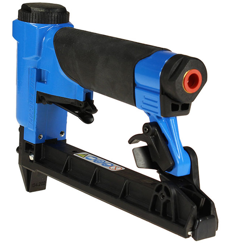 clip sleeve Required Techno Pro - scule.ro - Capsator pneumatic pentru capse F1B 80-16, tip 380 FASCO clip sleeve Required Techno Pro - scule.ro - Capsator pneumatic pentru capse F1B 80-16, tip 380 FASCO