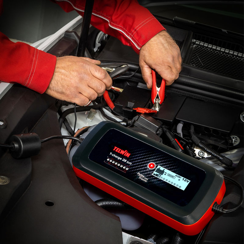 Redresor auto 12-24V cu functie de mentinere T-CHARGE 26 EVO