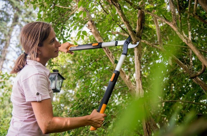 Foarfeca telescopica pentru ramuri groase, 665-915mm, Fiskars SmartFit™ L86