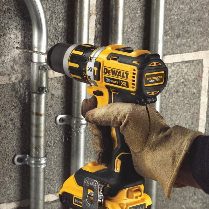 Masina de gaurit/insurubat cu percutie, 18V, Li-Ion, 27-70 Nm, solo, DEWALT DCD796NT-XJ