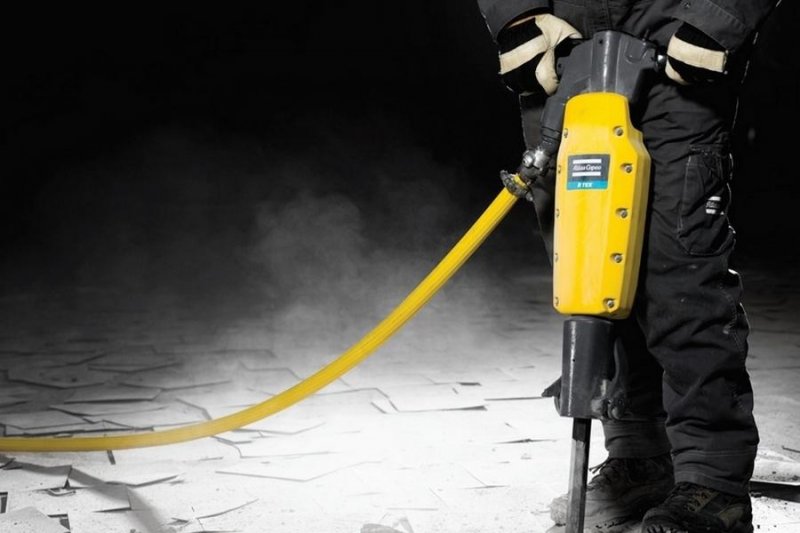 Ciocan demolator pneumatic Atlas Copco RTEX 25 - S32x160 mm, 25 kg, antivibrații