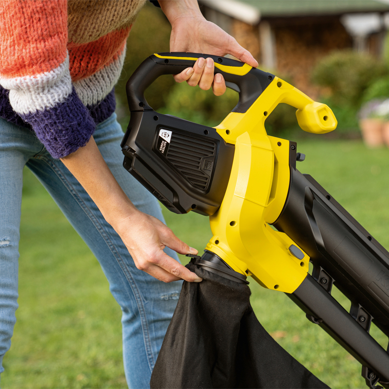 Aspirator cu suflanta compatibil cu acumulatori 18V, SOLO, Karcher, tip  BLV18-200
