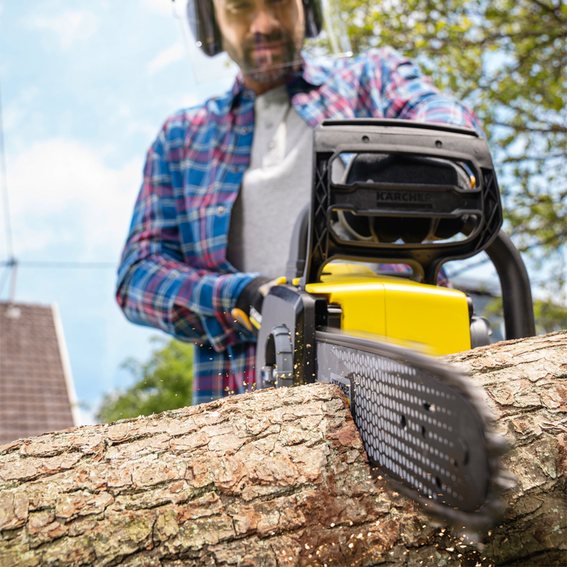 Motofierastrau cu acumulatori tip CNS 18-30, 5.0 Ah