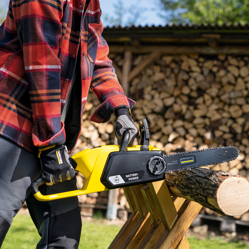 Motofierastrau cu acumulatori tip CNS 36-35, 5.0 Ah