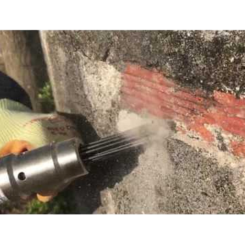 Masina pneumatica de curatat cu ace Pneutec UT8610