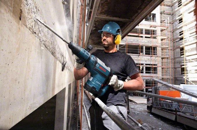 Ciocan demolator SDS-max Bosch, GSH 7 VC