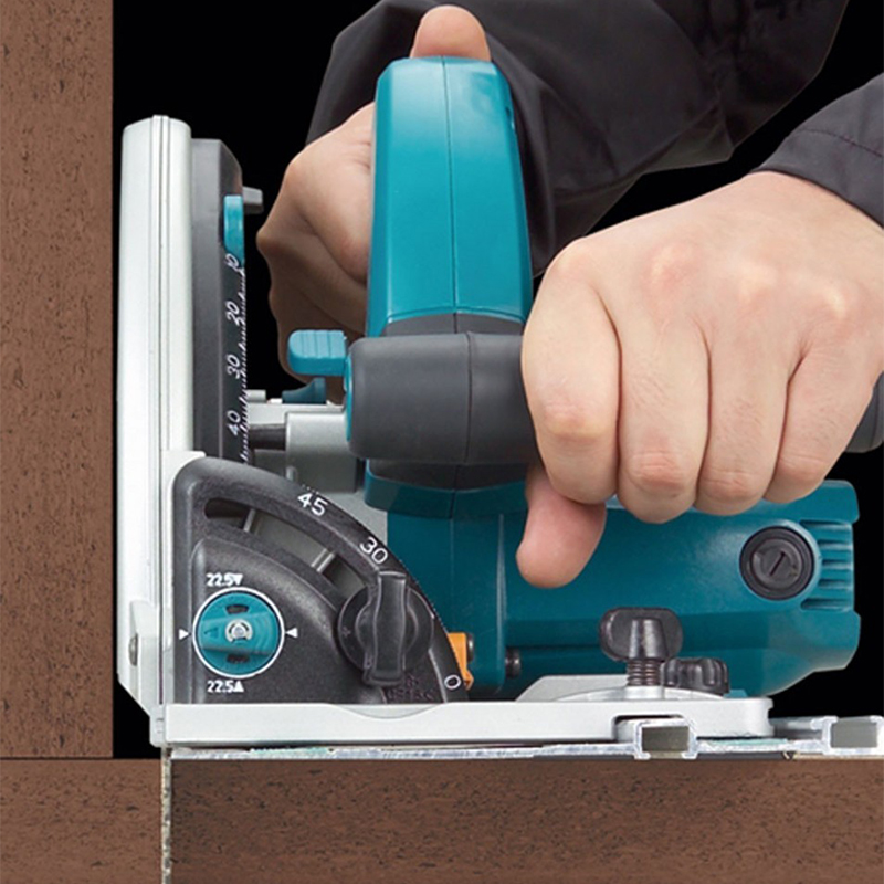 Fierastrau circular MAKITA SP6000J, disc 165mm, 1300W, cu plonjare
