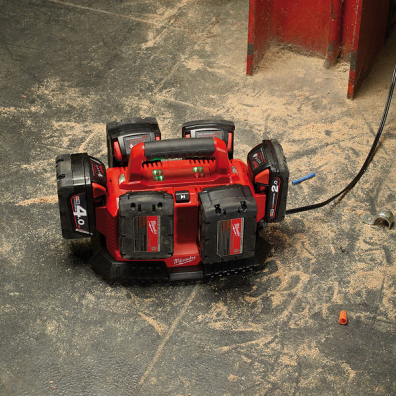 Incarcator secvential cu 6 porturi Milwaukee M14™ - M18™, tip M1418C6