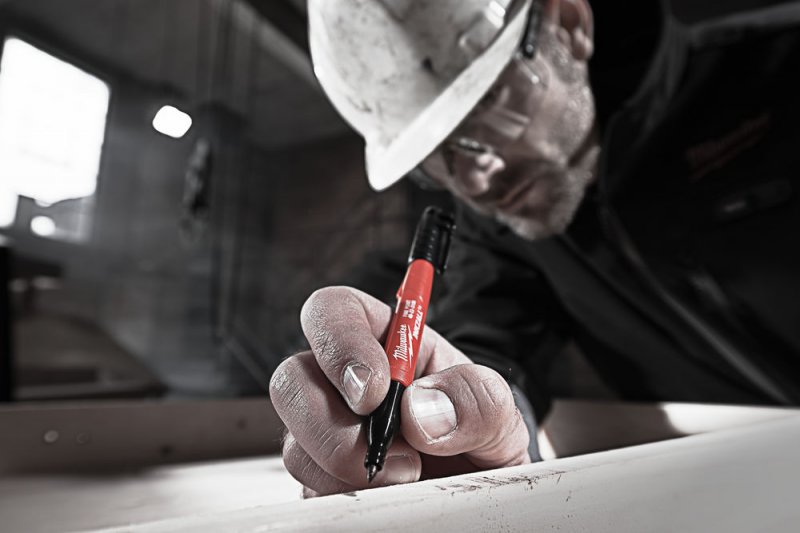 Set 4 markere permanente INKZALL™, colorate, varf fin ascutit 