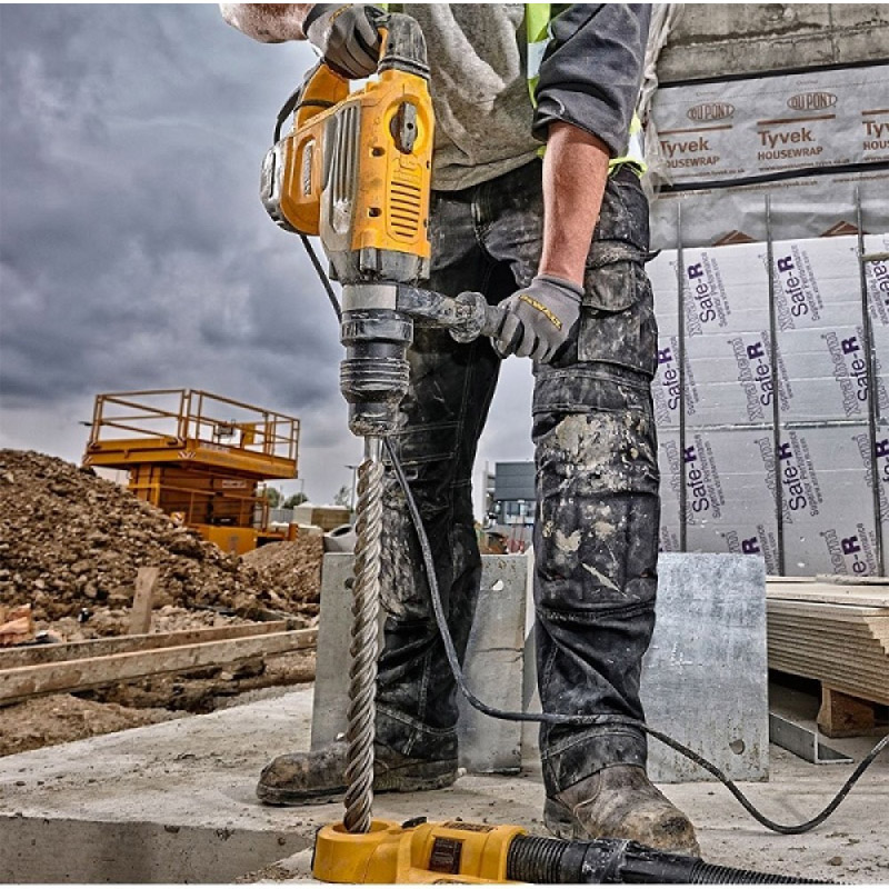 Ciocan rotopercutor SDS-max 1600W 13,3J, DeWalt D25733K-QS