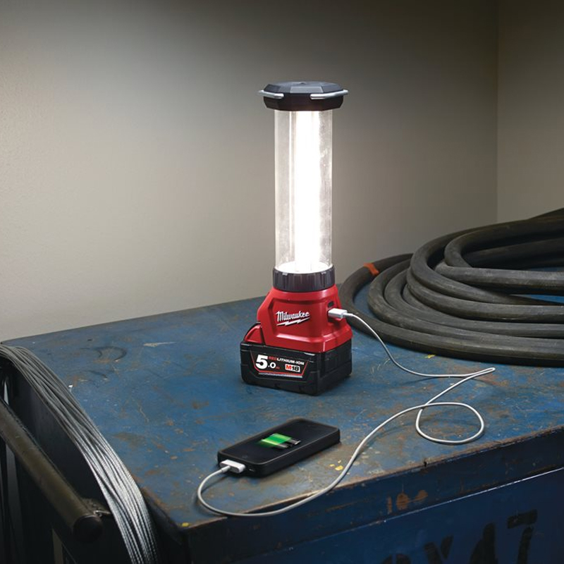 Lampa Milwaukee LED M18™ pentru acumulatori 18V, SOLO, tip M18LL-0