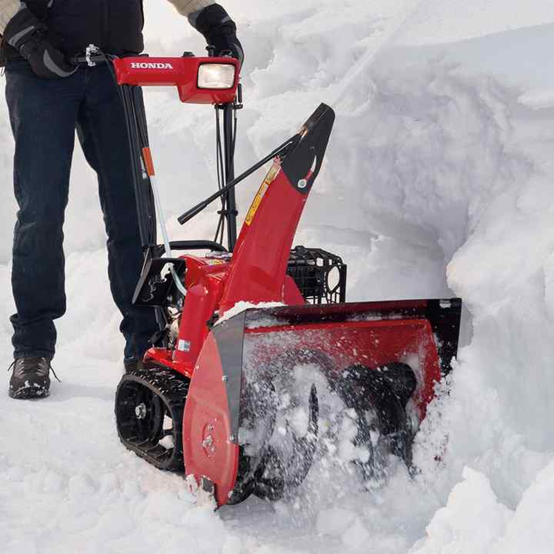 Freza pentru zapada cu senile, latime de lucru 550mm, HSS655 ETD