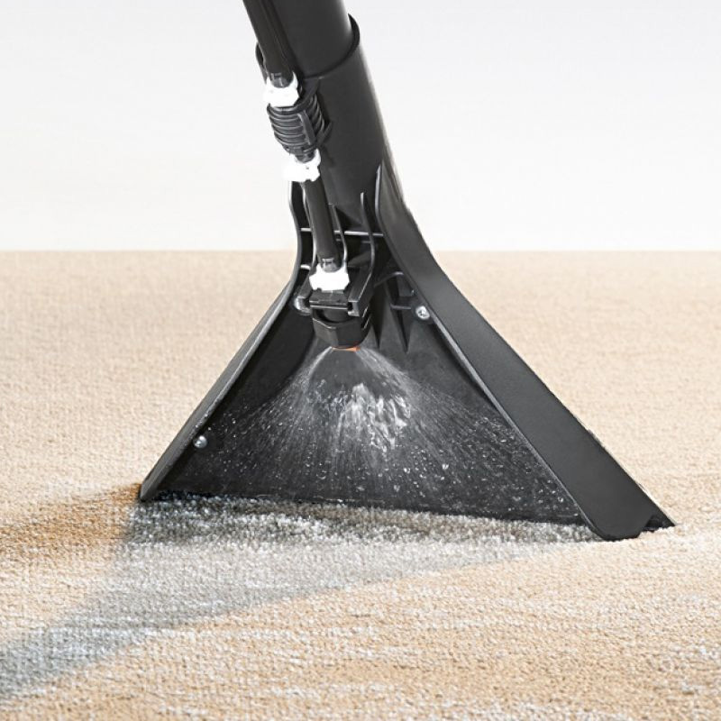 Aspirator cu spalare Karcher, tip SE4001