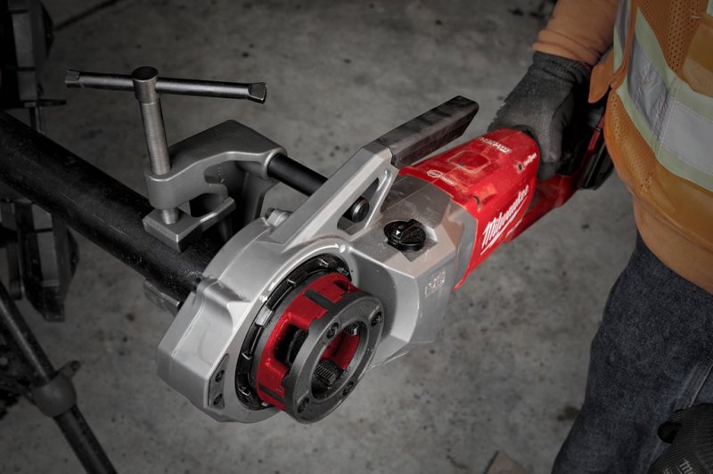 Dispozitiv de filetat cu acumulatori, 18V, 12Ah FORGE™, tip M18FPT2-121C