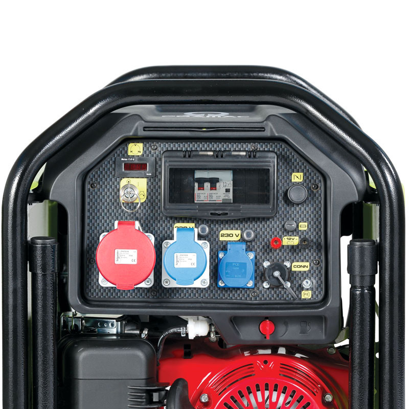Generator trifazat benzina tip S8000T + CONN + AVR