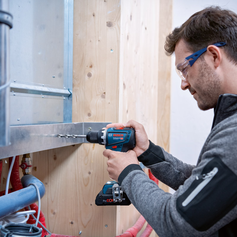 Masina de gaurit/insurubat cu acumulator ProCORE 2x18V/4Ah, 64Nm, BOSCH GSR18V-90C