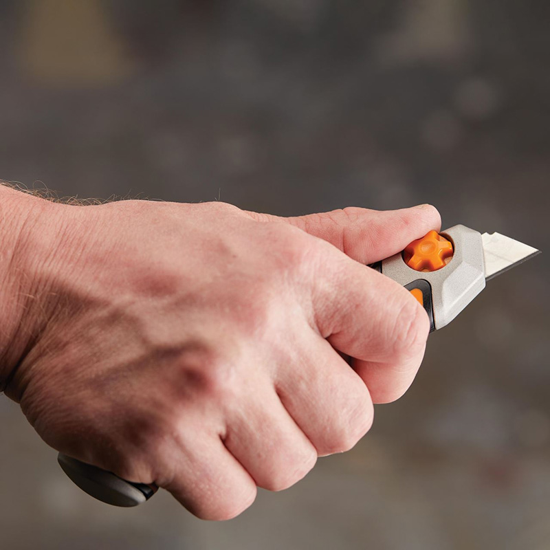 Cutit CarbonMax SNAP-OFF, lama fractionabila 18mm, Fiskars