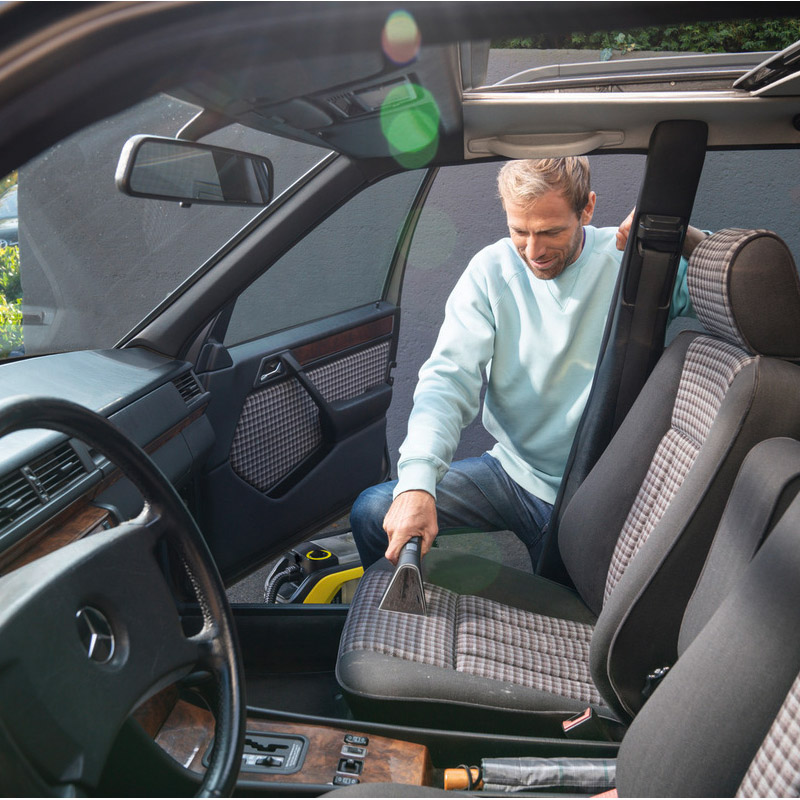 Aspirator cu spalare Karcher, 18V, tip SE3-18 Compact SOLO (fara acumulatori si incarcator)