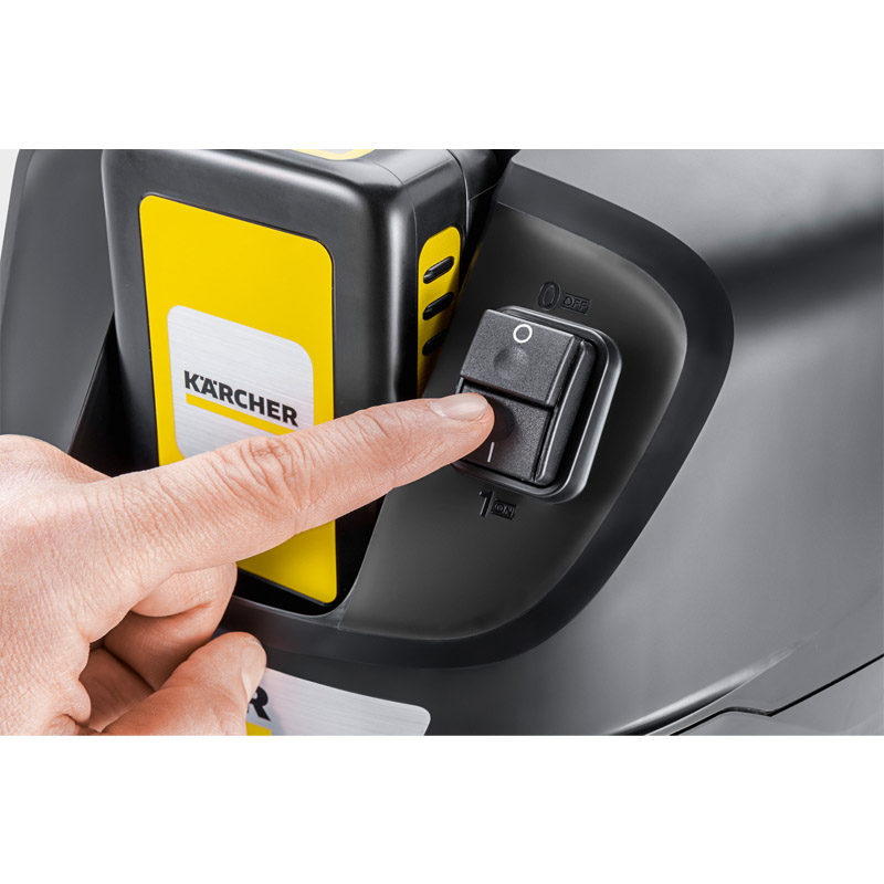 Aspirator uscat si pentru cenusa Karcher, tip AD2 Battery SOLO (fara incarcator si baterie)