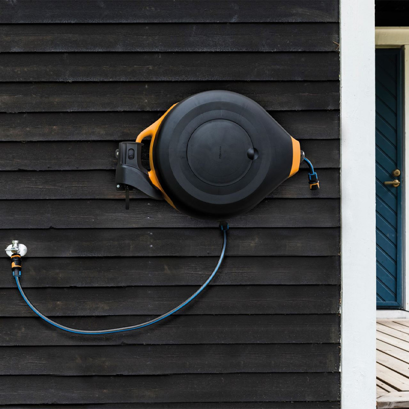 Suport fixare perete pentru tambur Fiskars 1025932 XL