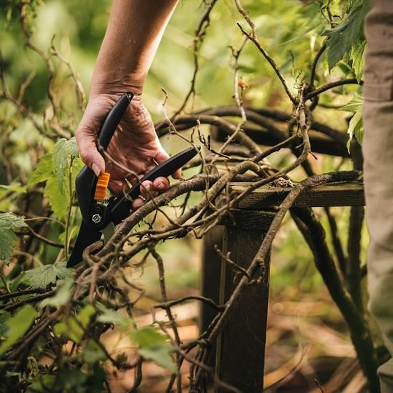 Foarfeca pas cu pas, tip SingleStep™ P26, Fiskars