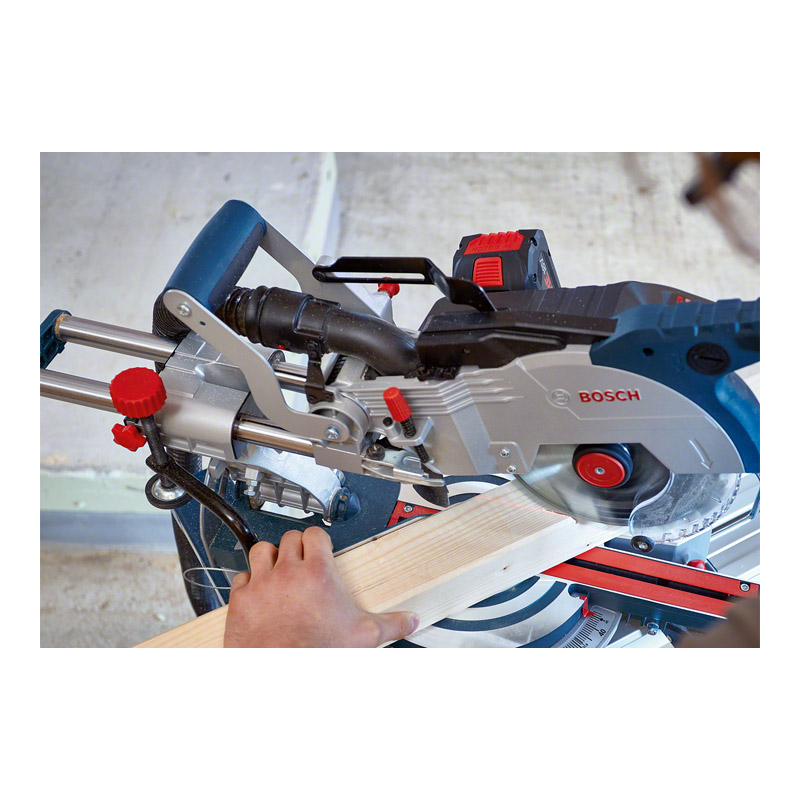 Fierastrau circular stationar cu acumulator 18V (acumulator BITURBO), SOLO, tip GCM 18V-216