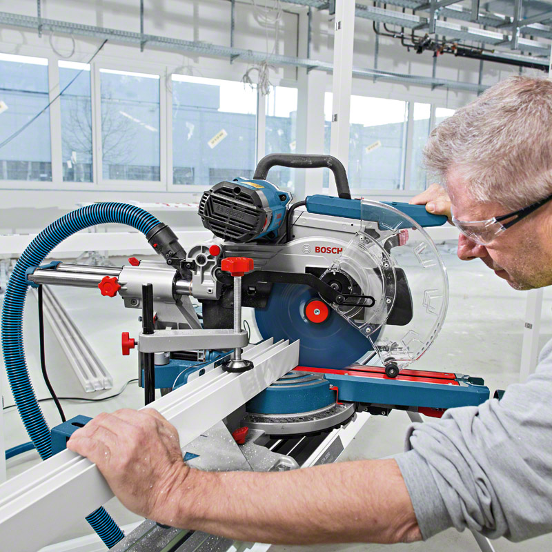 Fierastrau circular basculant/stationar cu sanie de glisare, tip GCM 350-254