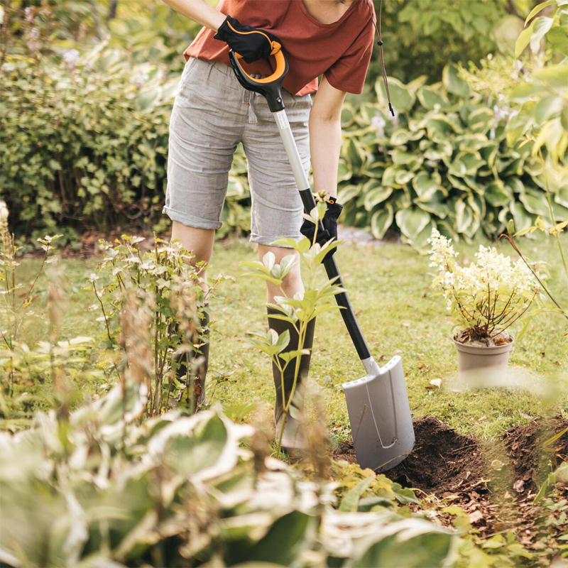 Cazma cu varf rotunjit, tip Xact™, Fiskars