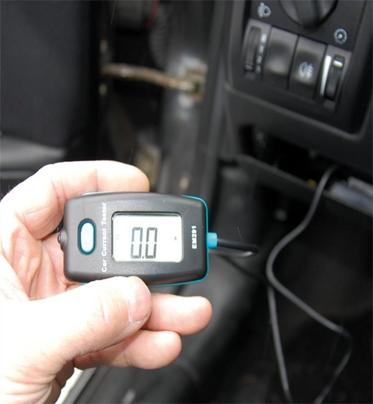 Ampermetru (tester) digital pentru sigurante auto, tip BG-63520