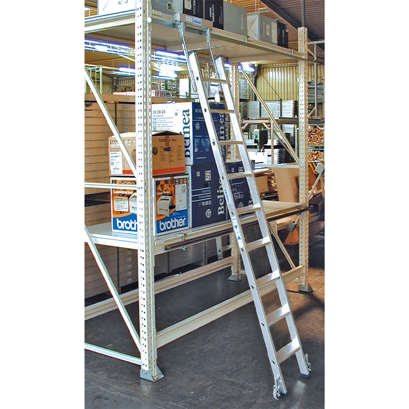 Scara pentru rafturi cu mecanism de rulare superior pentru sina din teava tubulara, 6 trepte, inaltime maxima de lucru 2.7m Scara pentru rafturi cu mecanism de rulare superior pentru sina din teava tubulara, 6 trepte, inaltime maxima de lucru 2.7m