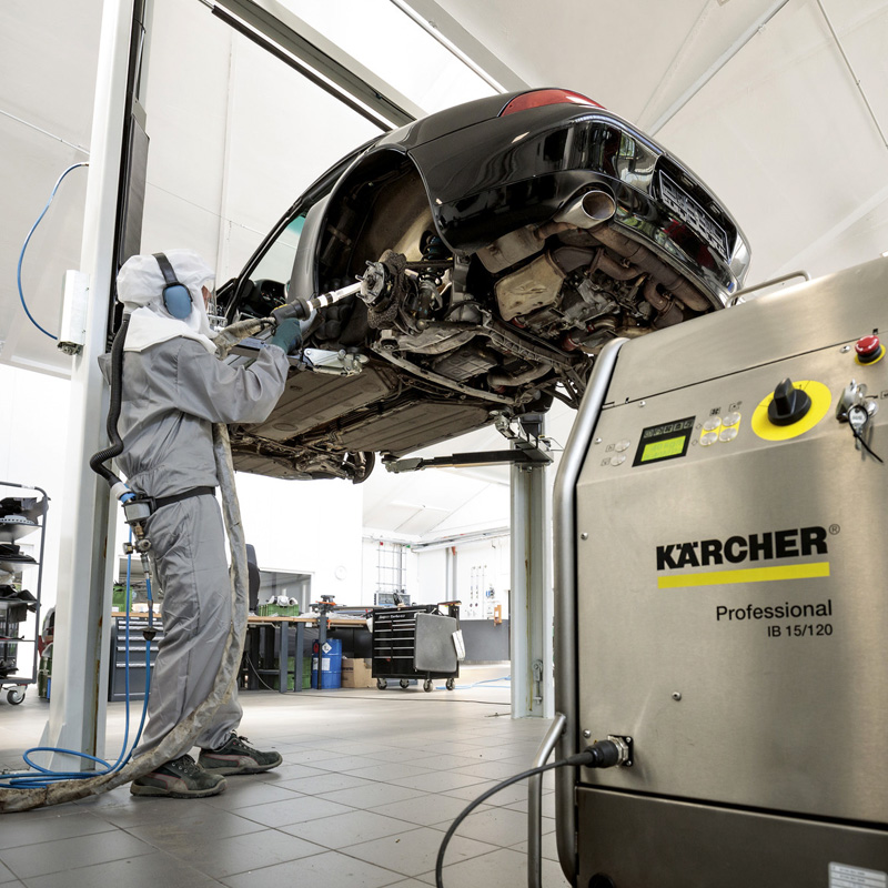 Aparat de sablat cu gheata carbonica Kärcher IB 15/120